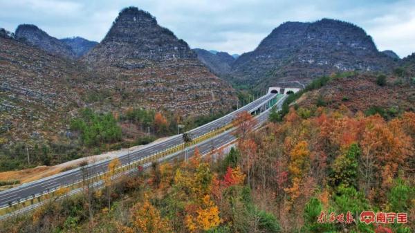 今天,广西又一条高速路正式通车! 今天,广西又一条高速路正式通车!