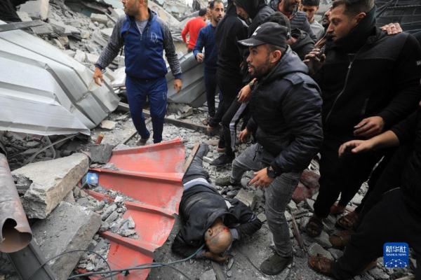 哈马斯：以军袭击加沙致死人数已达两万