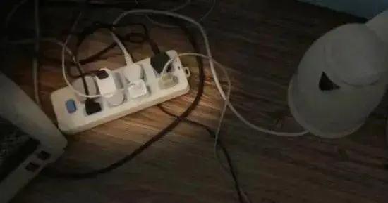 冷冷冷冷！上海今天最高温度0℃，冬季取暖用电安全有讲究！专业人士提醒→