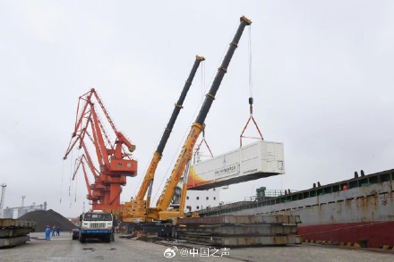 长征七号遥八运载火箭运抵发射场 长征七号遥八运载火箭运抵发射场