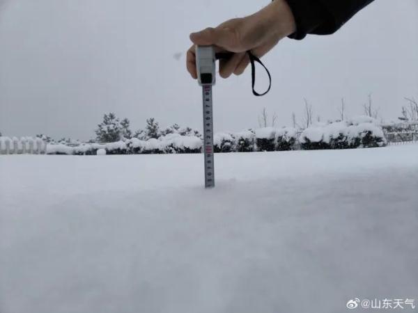 雪大到模糊！积雪最深达74厘米！四问山东半岛暴雪！