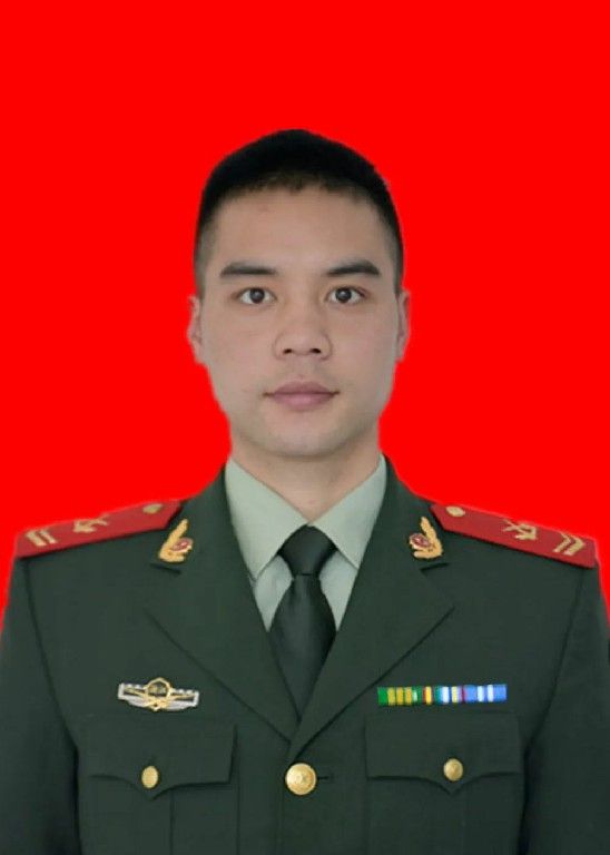 武警部队隆重举行“铁血忠诚”主题颁奖典礼
