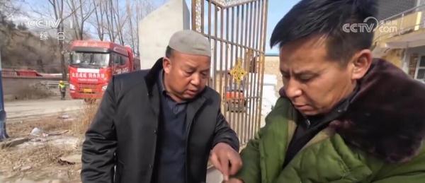 点点“微光”汇成爱的“星河”!这些温暖瞬间化为战胜灾难的力量 点点“微光”汇成爱的“星河”!这些温暖瞬间化为战胜灾难的力量