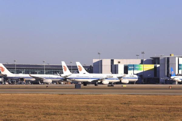 杭州萧山机场年旅客吞吐量创历史新高 杭州萧山机场年旅客吞吐量创历史新高