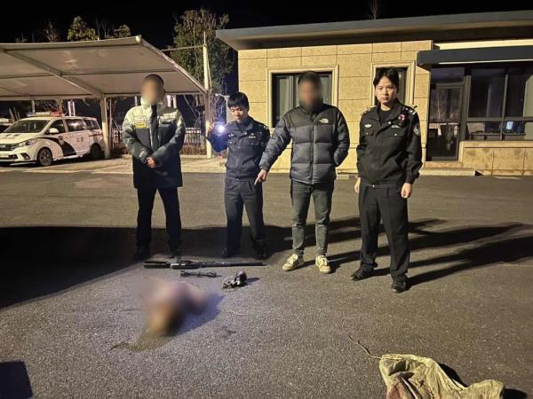 刚刚通报!杭州胡某某、孙某某、施某某、唐某某被抓 刚刚通报!杭州胡某某、孙某某、施某某、唐某某被抓