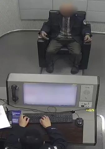 “内外勾结”盗钢筋！警方抓获三人