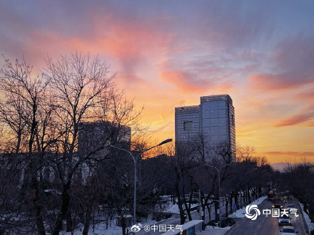 北京冬至唯美橙粉晚霞