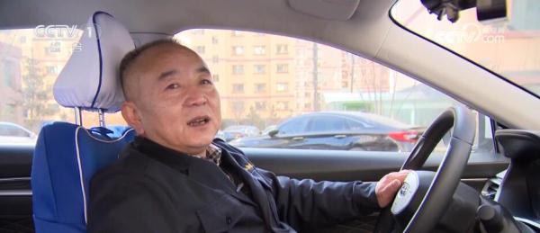 点点“微光”汇成爱的“星河”!这些温暖瞬间化为战胜灾难的力量 点点“微光”汇成爱的“星河”!这些温暖瞬间化为战胜灾难的力量