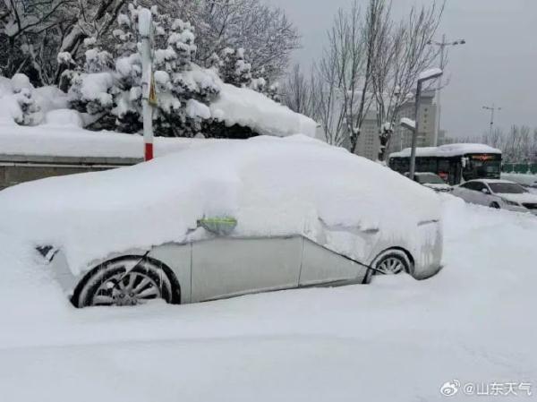 雪大到模糊！积雪最深达74厘米！四问山东半岛暴雪！