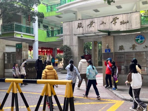 这么冷，校服一定要穿吗？广州教育局最新回应