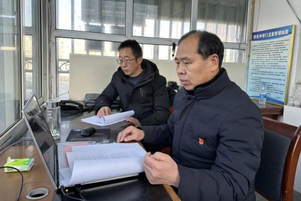 学生陆续复课！活动板房加紧安装！震区最新消息汇总→