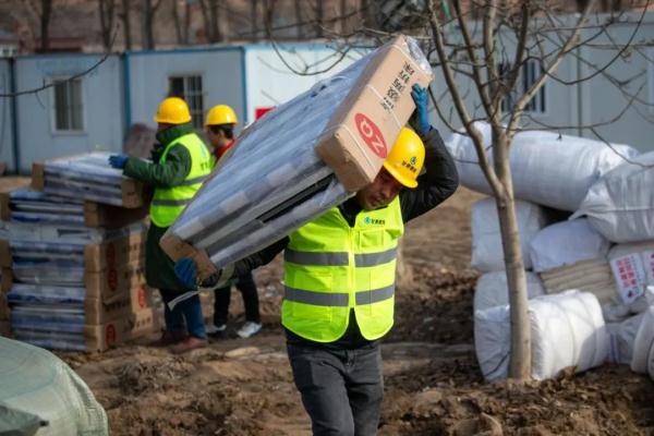 学生陆续复课！活动板房加紧安装！震区最新消息汇总→