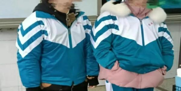 低温天不强制学生穿校服!多地明确 低温天不强制学生穿校服!多地明确