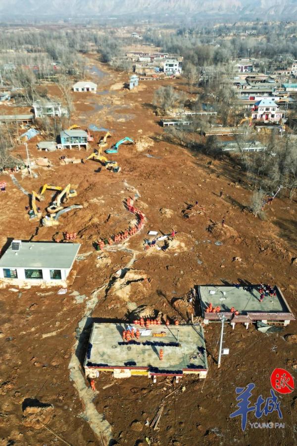 地震之后:温情的救援和安置 地震之后:温情的救援和安置