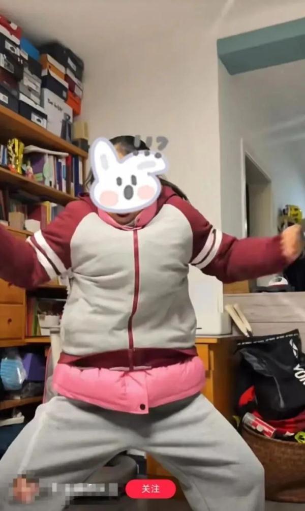 低温天不强制学生穿校服!多地明确 低温天不强制学生穿校服!多地明确