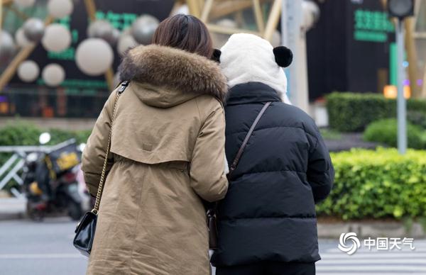 广西最低气温降至-9℃!周末南宁部分乡镇会出现霜冻天气 广西最低气温降至-9℃!周末南宁部分乡镇会出现霜冻天气