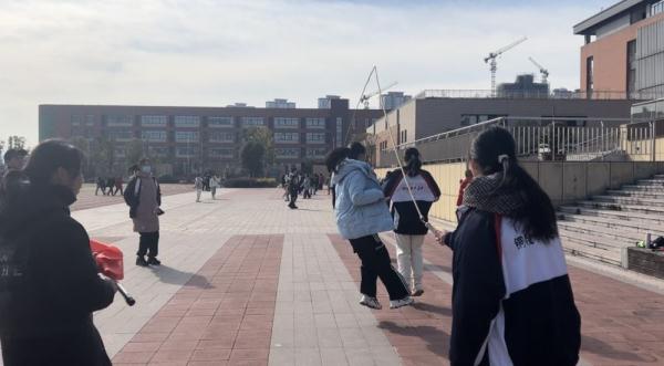 追光 | 要想学生体质好，课间户外跑一跑