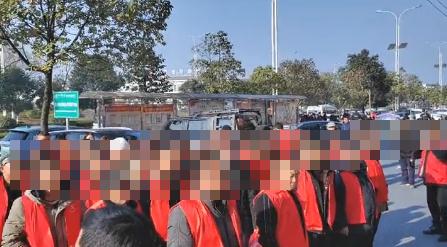 正在围山搜捕！四川德阳刑案嫌犯李小龙在绵阳一超市购物时被发现行踪