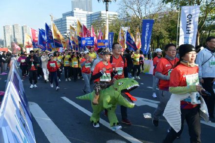 最低6℃！2023广州黄埔马拉松赛今早开跑