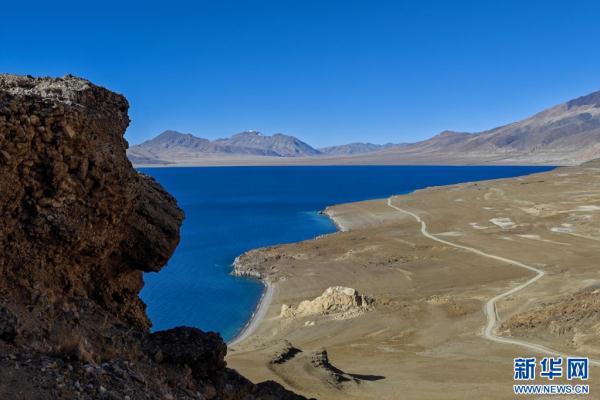 当惹雍错：藏北高原上的“蓝宝石”