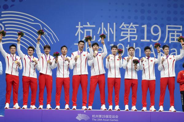 苏杯逆境登顶 “00后”羽翼渐丰——国羽2023回眸