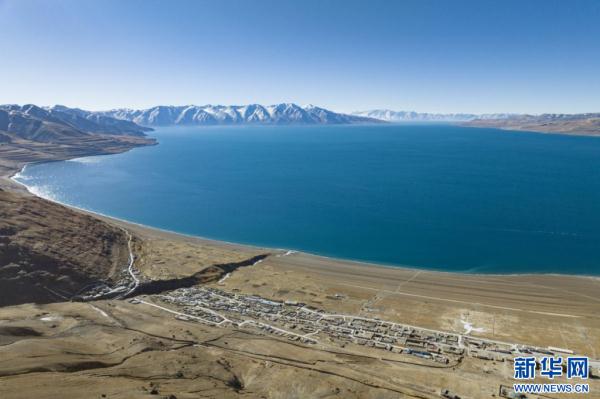 当惹雍错：藏北高原上的“蓝宝石”