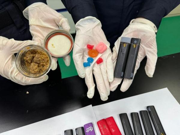 警惕!广州海关查获毒品大麻成分物品998.5克 警惕!广州海关查获毒品大麻成分物品998.5克