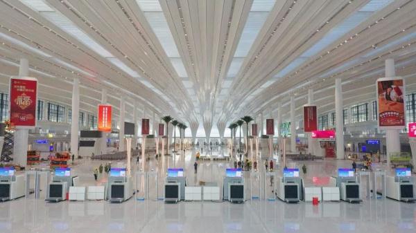 广州白云站、汕汕高铁今日开通!附白云站搭乘攻略→ 广州白云站、汕汕高铁今日开通!附白云站搭乘攻略→