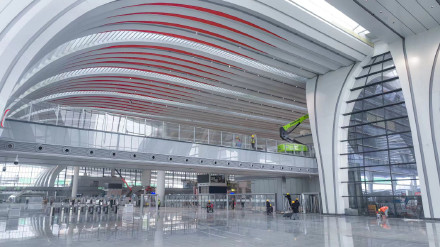 广州白云火车站今日通车运营