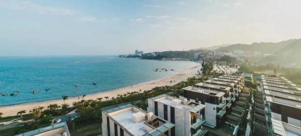 瘆人！出租房内夜夜冒出诡异绿光！