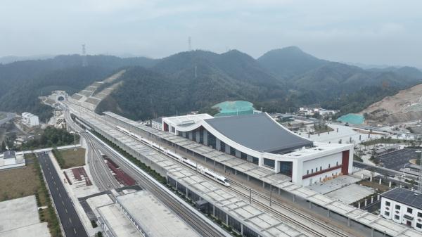 串起9个5A级景区,形成世界级黄金旅游线!杭昌高铁全线贯通运营! 串起9个5A级景区,形成世界级黄金旅游线!杭昌高铁全线贯通运营!