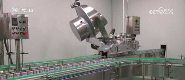 走进新疆看发展 | 打造特色产业链 “沙漠之舟”变身“产业之舟” 走进新疆看发展 | 打造特色产业链 “沙漠之舟”变身“产业之舟”