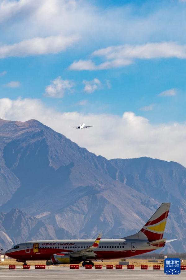 拉萨贡嘎国际机场新建第二跑道投入运行 拉萨贡嘎国际机场新建第二跑道投入运行