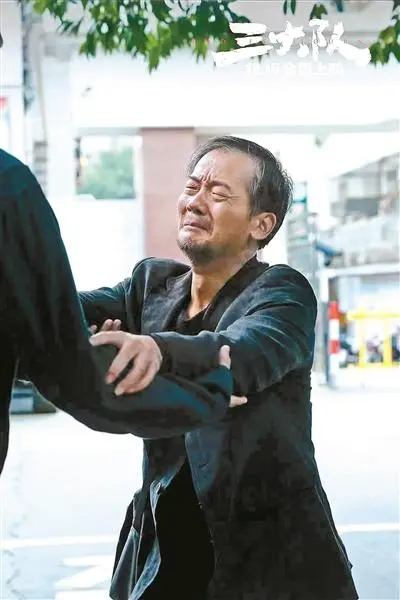 陈思诚：相信人生没有白走的路 监制《三大队》 不炫技不煽情
