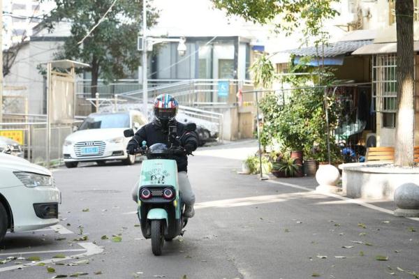 长沙：“银发族”餐厅温暖社区老人