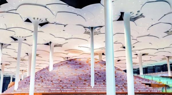 绿心赤印、璀璨绽放,北京城市图书馆正式对外开放—— 绿心赤印、璀璨绽放,北京城市图书馆正式对外开放——