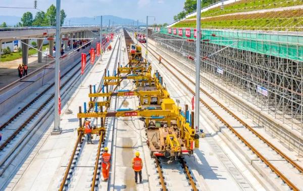 串起9个5A级景区,形成世界级黄金旅游线!杭昌高铁全线贯通运营! 串起9个5A级景区,形成世界级黄金旅游线!杭昌高铁全线贯通运营!