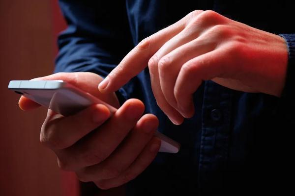 速查！手机这个功能，你关了吗？