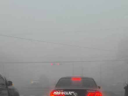 强浓雾来袭！出门注意安全️