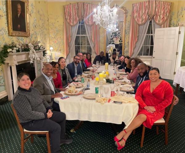 美国波士顿华裔女市长，遭白人围攻