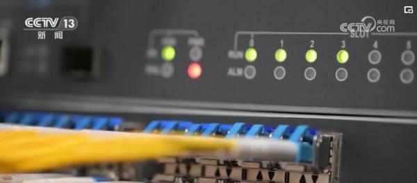 多项“卡脖子”技术被攻克实现产业化 产业发展向中高端稳步迈进