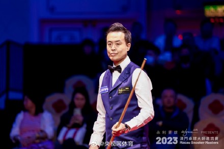 傅家俊2比6利索夫斯基