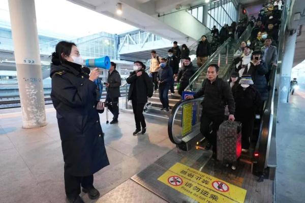 266.66万人次！郑州地铁线网日客运量创历史新高