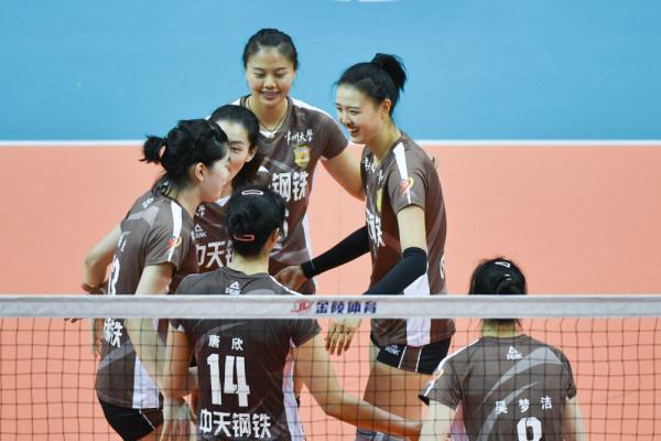 江苏女排晋级排超四强 张常宁时隔两年多登场亮相