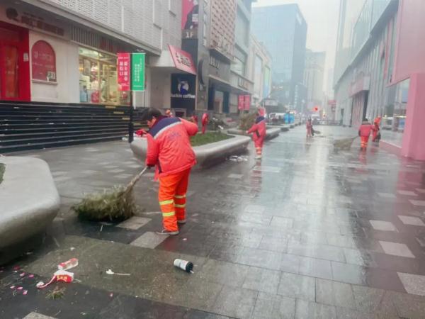 324.7万人次！昨天的南京太热闹啦