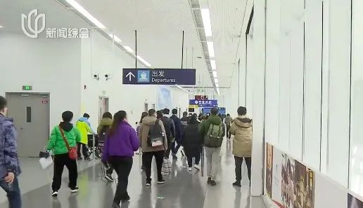 上海首航！提前三个月抢票！八旬老人专程从外地赶来：我激动啊