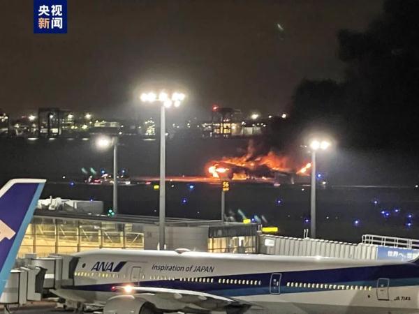 日本两飞机相撞，5人死亡，机长重伤！日本首相下令——