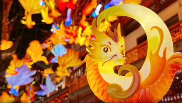 春节首航！“长江贰号”带你感受水上“年味”