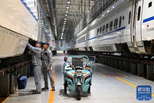 呼和浩特:节后动车检修忙 呼和浩特:节后动车检修忙