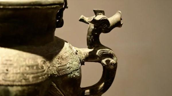 从3000年前的盘龙酒器看西周酒文化